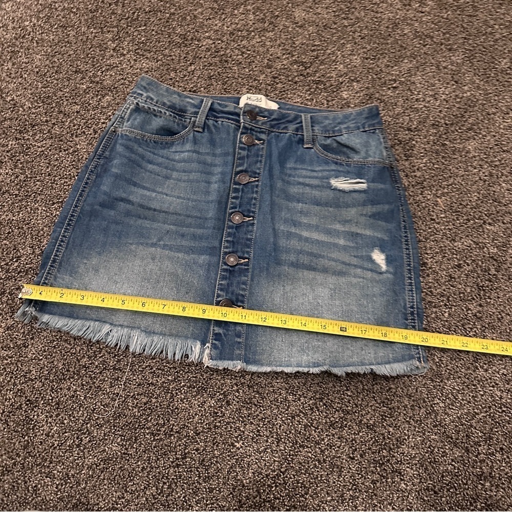 Mudd Button-Front Distressed Denim Skirt Raw Hem Blue Jean Stretch Size 9 Womens - Picture 6 of 7